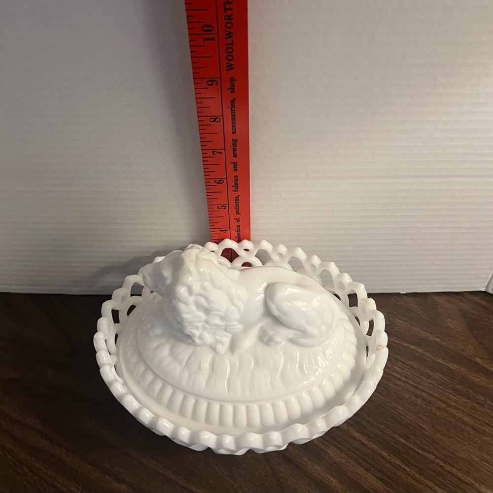 Vintage Westmoreland Milk glass - Picture 9 of 9